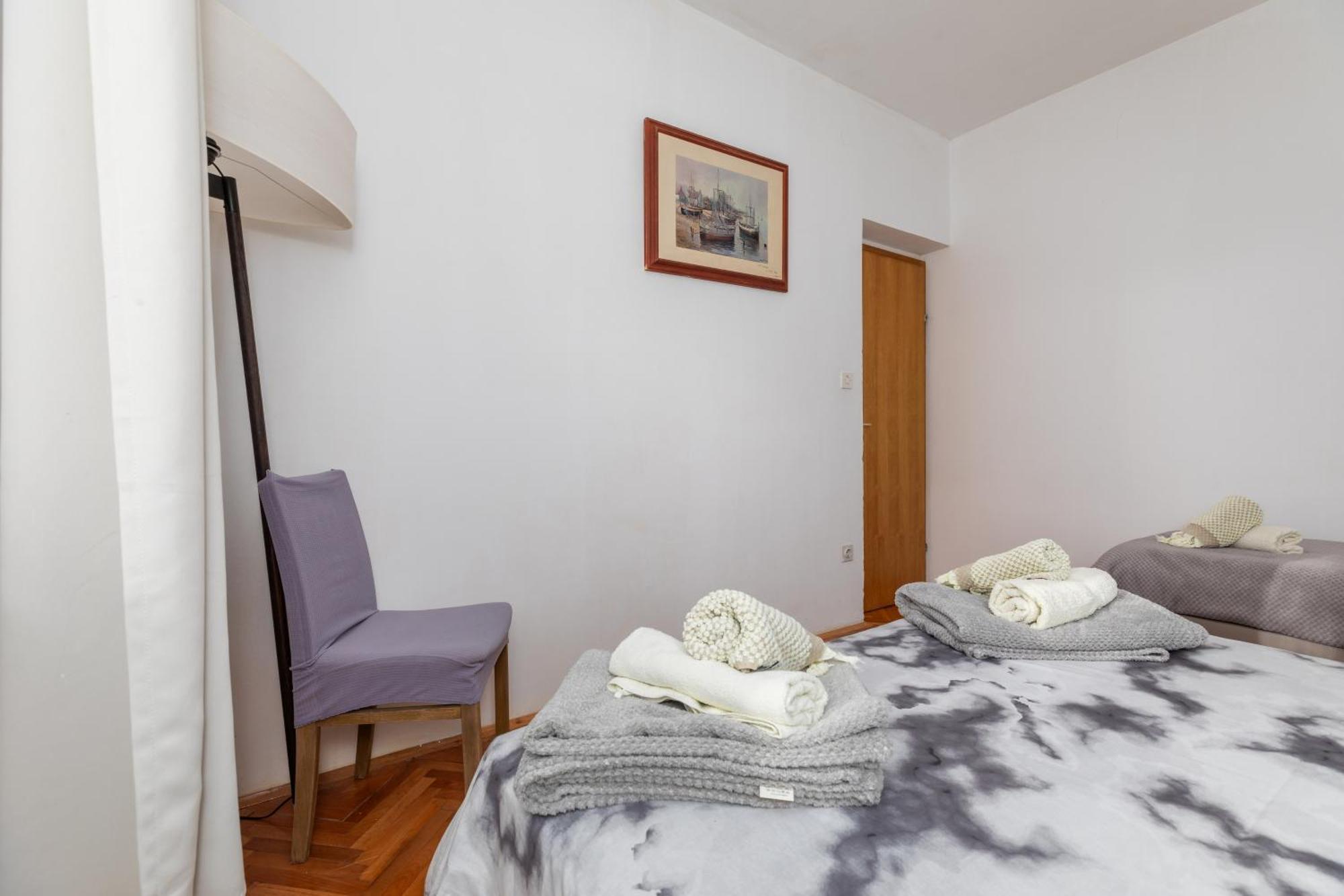 Apartments By The Sea Balica Rat, Omis - 1065 Habitación foto